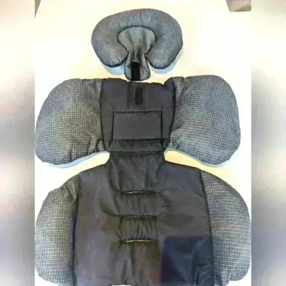 Car seat cover + Diono infant head insert for baby car seat - bnwot